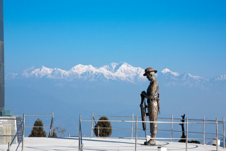 WAR MEMORIAL image 768x512