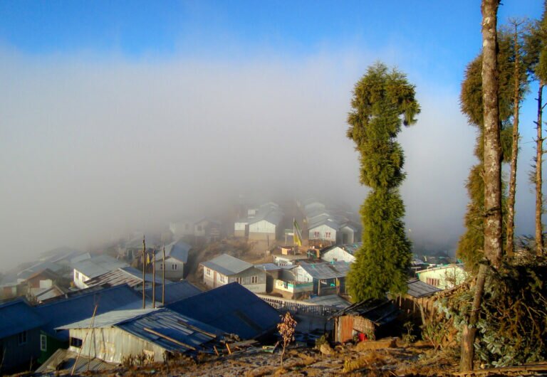 As Dhotre disappears into the clouds 768x530